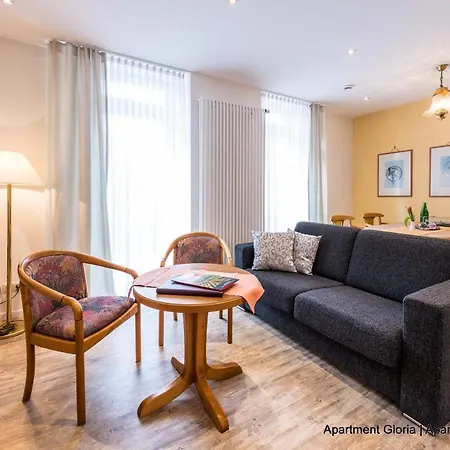 Szálloda Am Kurpark Bad Neuenahr-Ahrweiler