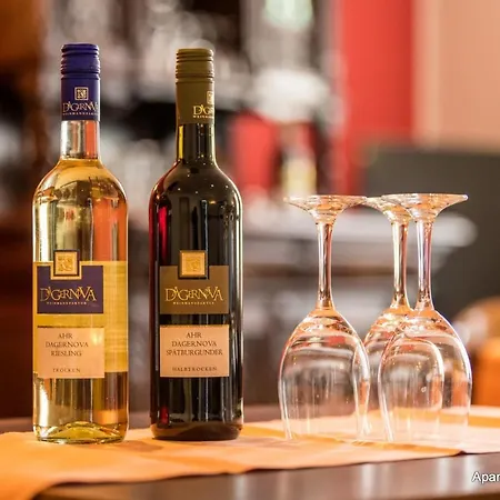 Szálloda Am Kurpark Bad Neuenahr-Ahrweiler