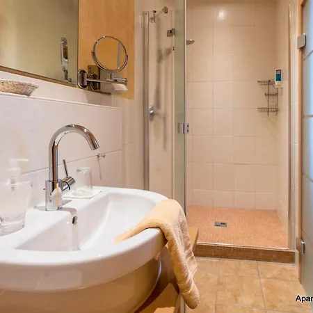 Am Kurpark Szálloda