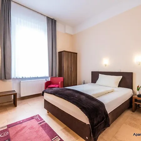 Szálloda Am Kurpark