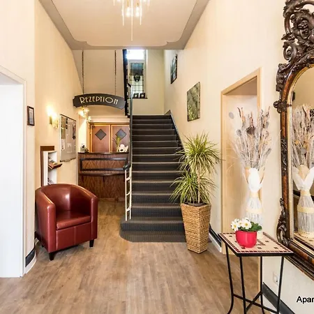 Szálloda Am Kurpark Bad Neuenahr-Ahrweiler